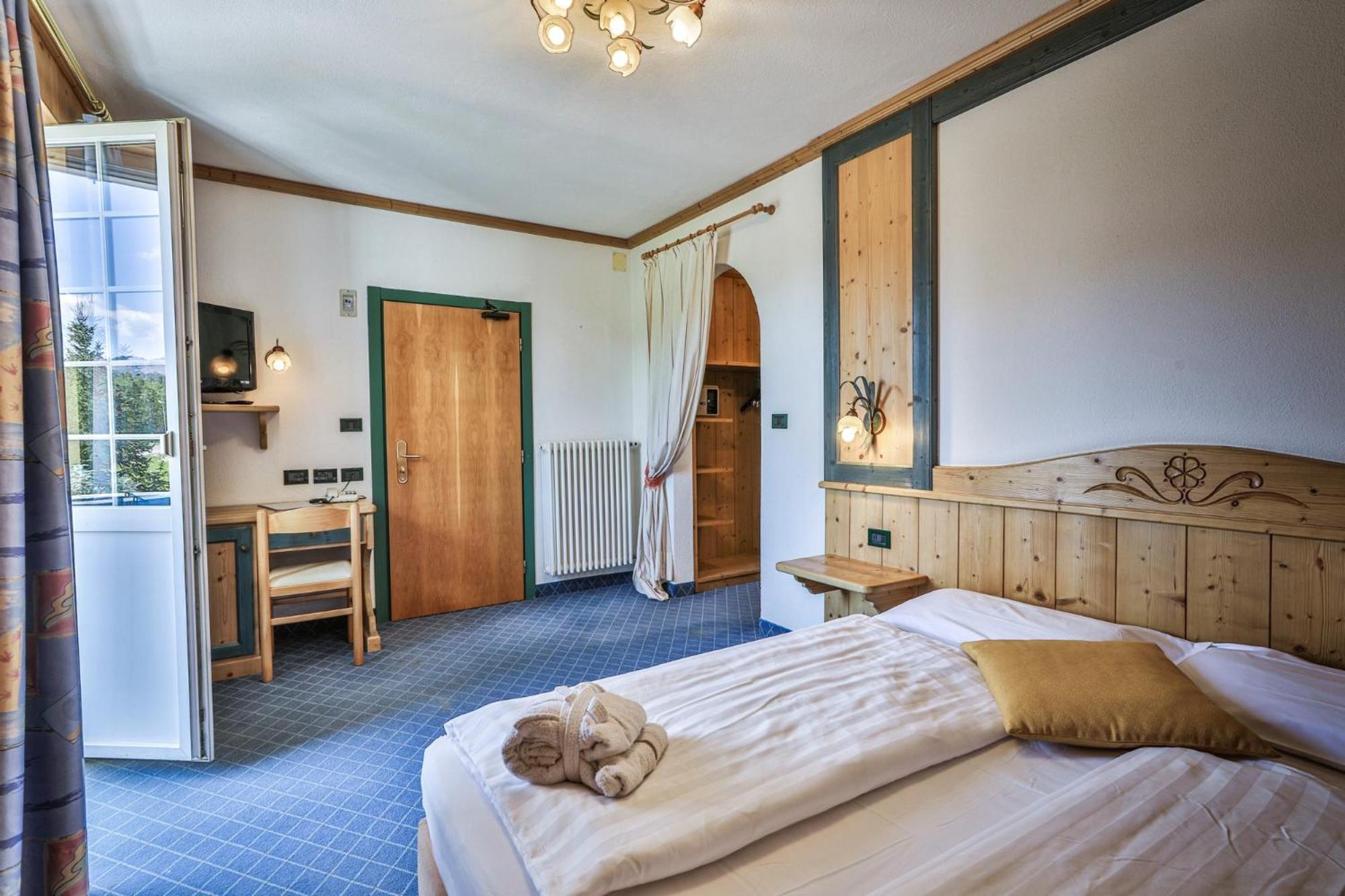 Mytime Hotels Savoy ヴィーゴ・ディ・ファッサ 部屋 写真